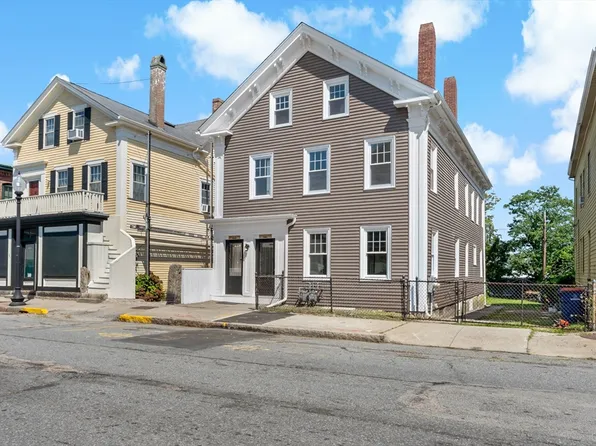 1538-1540 Purchase St, New Bedford, MA 02740