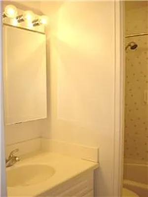 Rented by Sumitomo Real Estate Sales | media 21