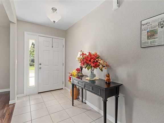 3rd image of 17985 SE 115th Cir