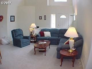 3rd image of 1511 SE Pelton Ct