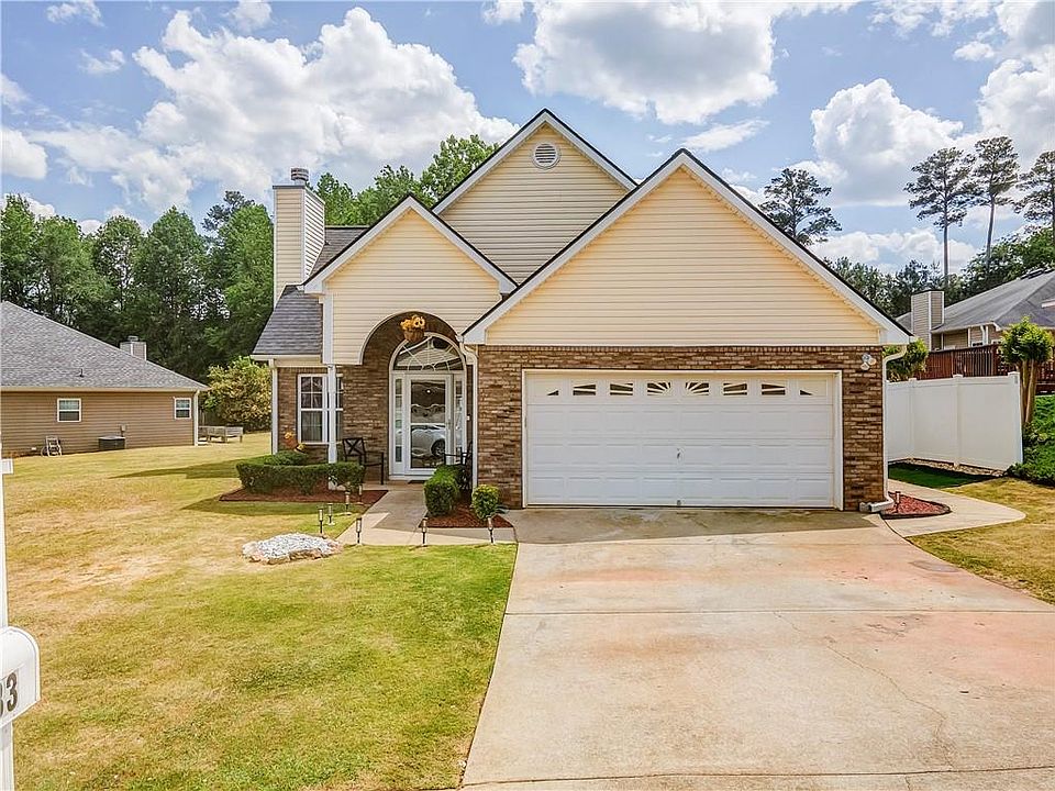 1st image of 133 Autumn Glen Dr