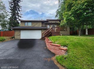 9639 Krishka Cir, Eagle River, AK 99577
