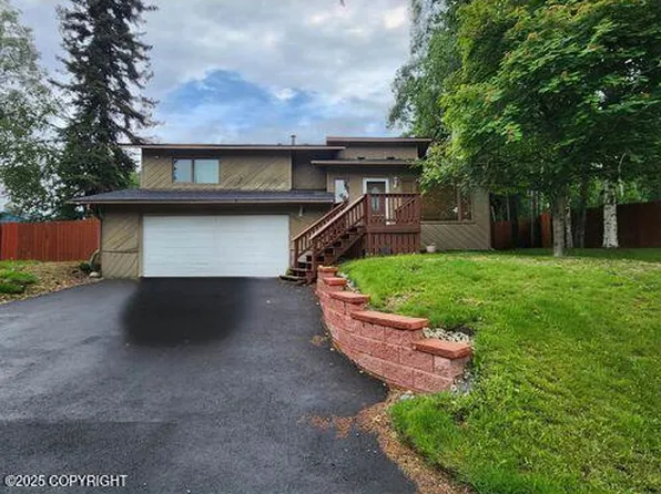 9639 Krishka Cir, Eagle River, AK 99577