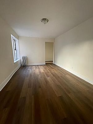 5th image of 1035 45th St APT 3C