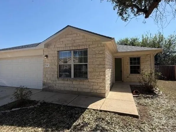 940 Goldenrod St, Kyle, TX 78640
