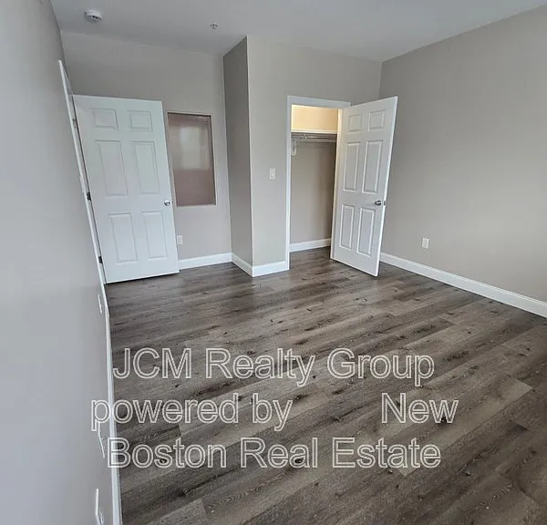 191 N Common St #U — Photo 12