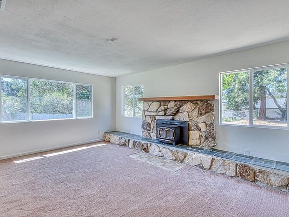 5th image of 17963 Berta Canyon Rd