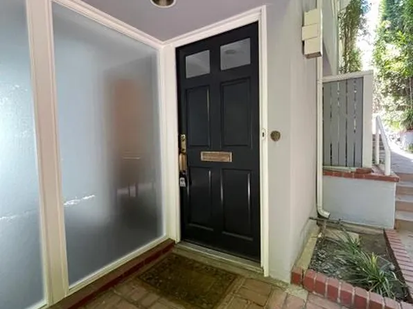 939 1/2 Hilgard Ave, Los Angeles, CA
