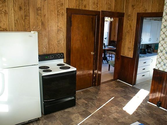 2nd image of 56 Eastern Avenue