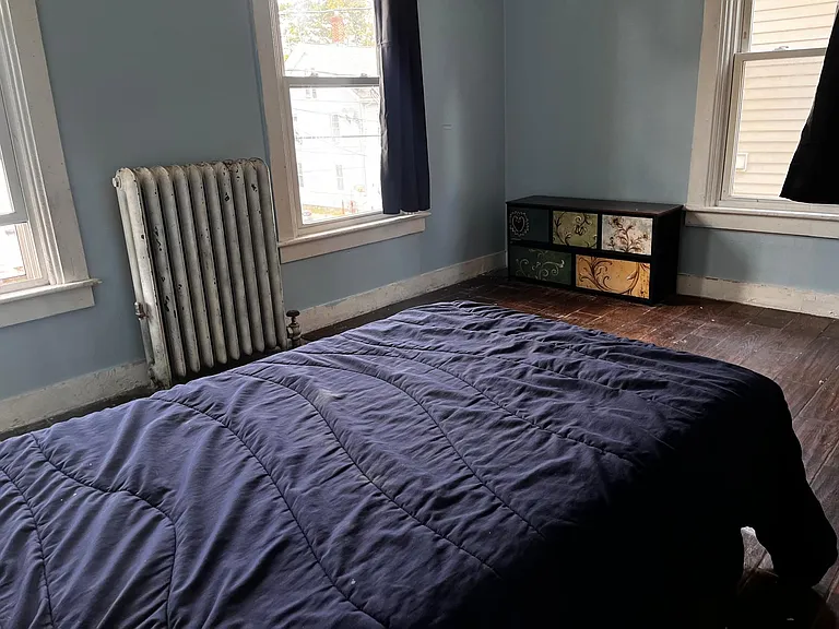 52 Park St #1 — Photo 11