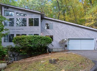52 Mountain View Rd, Glastonbury, CT 06033