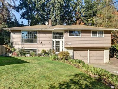 5525 190th St SW, Lynnwood, WA, 98036