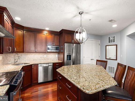 5th image of 203 Kimary Ct APT D
