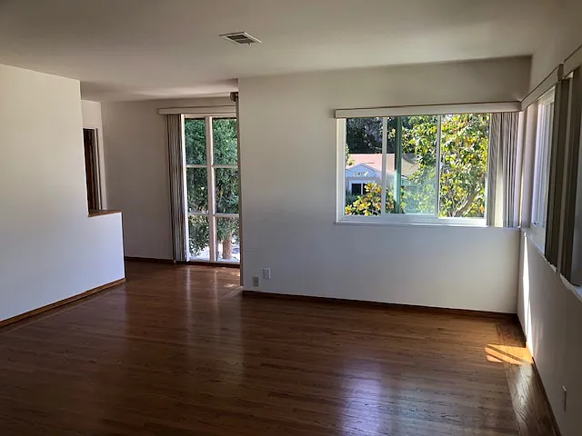 751 Roble Ave #3 — Photo 3