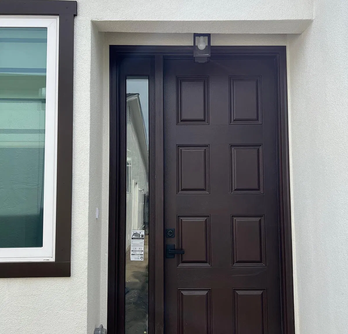 3 bed, 841 sqft, $3,400 — Photo 1