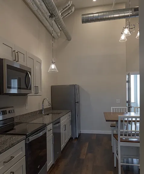 16 Main St #C — Photo 12