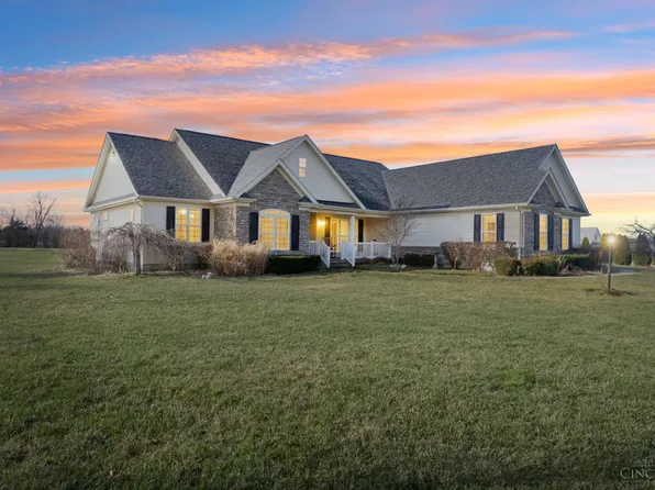 3283 Macedonia Rd, Bethel, OH 45106