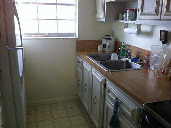 Home For Sale In High Point Sect 1