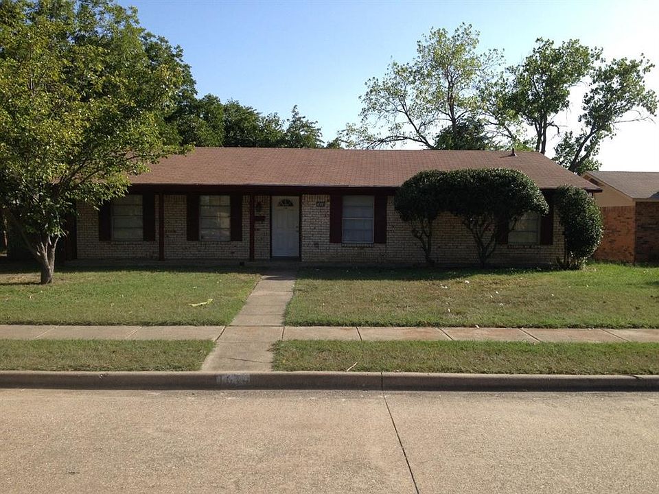 1st image of 1614 San Antonio Ln
