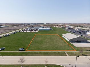 711 S Newport Rd, Pontiac, IL 61764