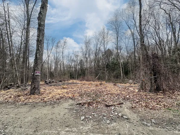 Abbey Road Extension, East Hampton, CT 06424