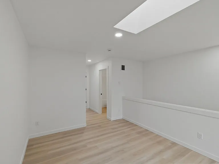 539-06 Chapel Heights — Photo 28