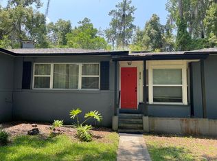 2715 NW 4th Pl, Gainesville, FL 32607