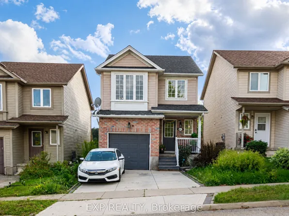 641 Royal Fern St, Waterloo, ON N2V 2P6