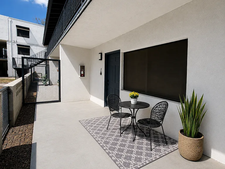 Lofts on 3rd — Photo 15