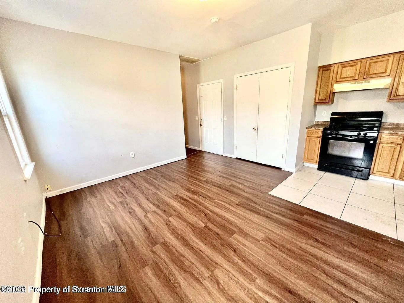 2 bed, 1.0 bath, 1000 sqft, $995 — Photo 4