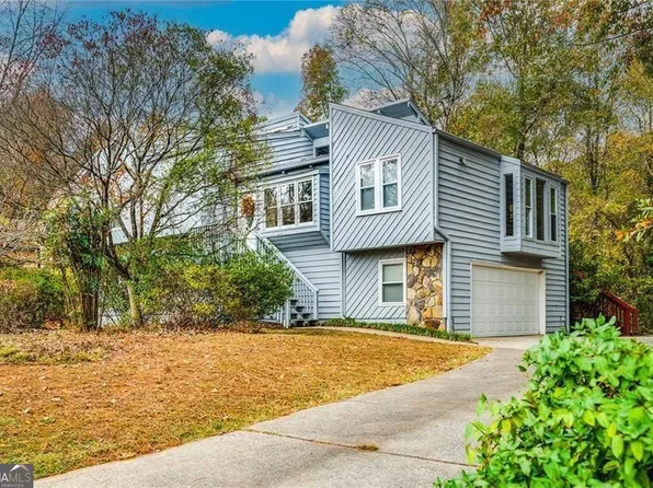 4831 Highpoint Dr NE, Marietta, GA 30066