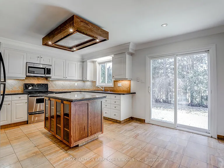 9 Sonata Cres — Photo 9