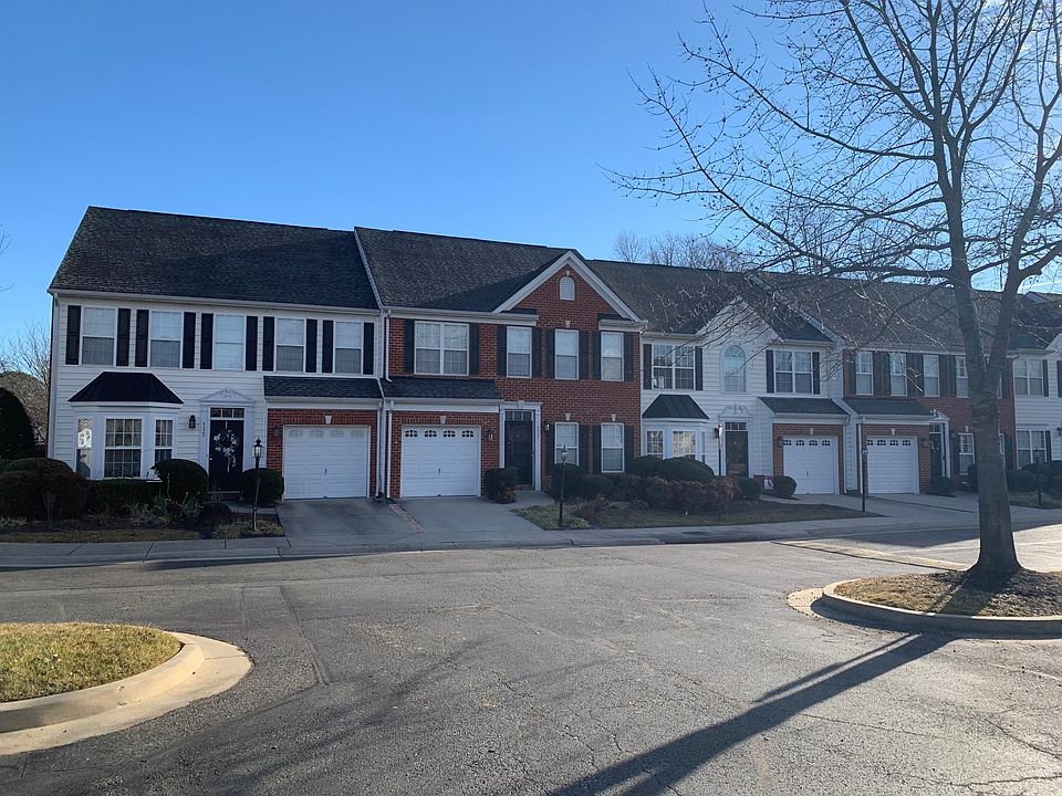 1st image of 4527 Meredith Creek Dr