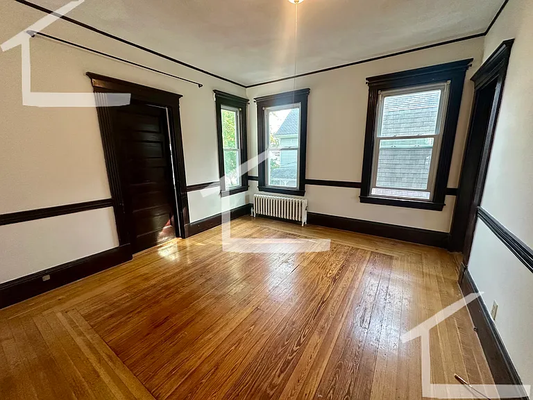 77 Fairbanks St #3 — Photo 11