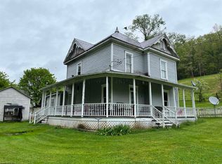 911 Wheeler Fork Rd, Horner, WV 26372