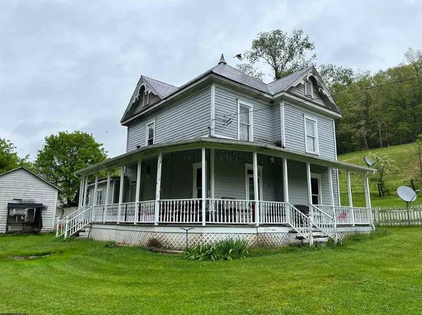 911 Wheeler Fork Rd, Horner, WV 26372