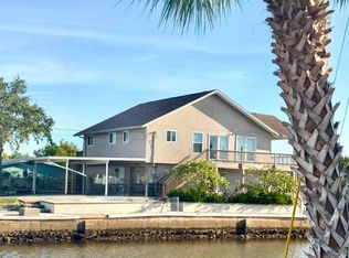 13825 San Juan Ave, Hudson, FL 34667