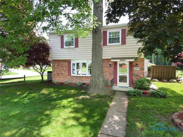 2705 Elmridge Rd, Toledo, OH 43613