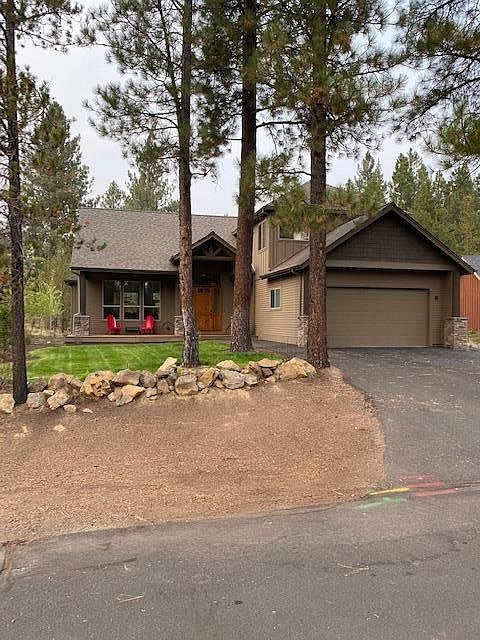 1st image of 17730 Warbler Ln E