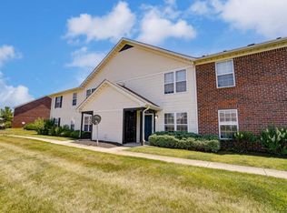 5536 Garden Rdg, Columbus, OH 43228