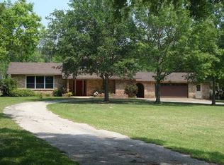 2532 Bayou Oaks Rd, Gautier, MS 39553