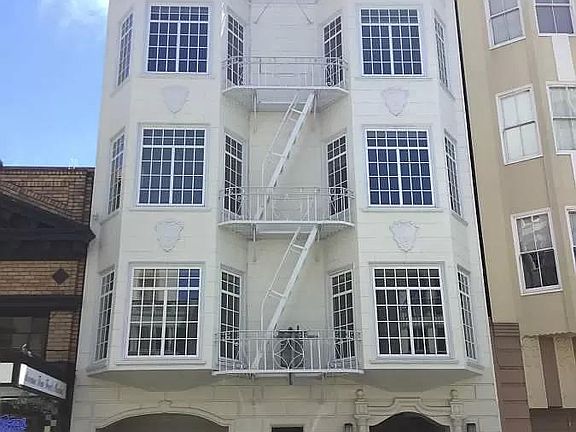2nd image of 1845 Pacific Ave APT 1