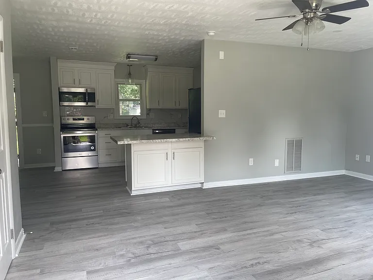 13334 Warwick Springs Dr — Photo 25