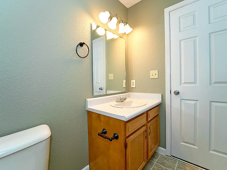 1928 Long Lake Dr — Photo 29