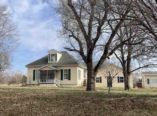 383 NW 501st Rd, Centerview, MO 64019