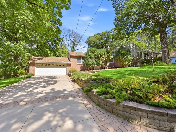 14310 Quigley Rd, Minnetonka, MN 55345