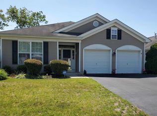 10 Wicklow Ter, Galloway, NJ 08205