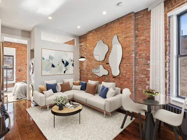 119 Christopher Street image 1 of 19