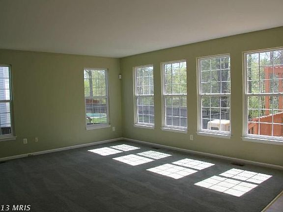 5th image of 9371 Hersch Farm Ln