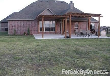3rd image of 4804 Trade Wind Dr